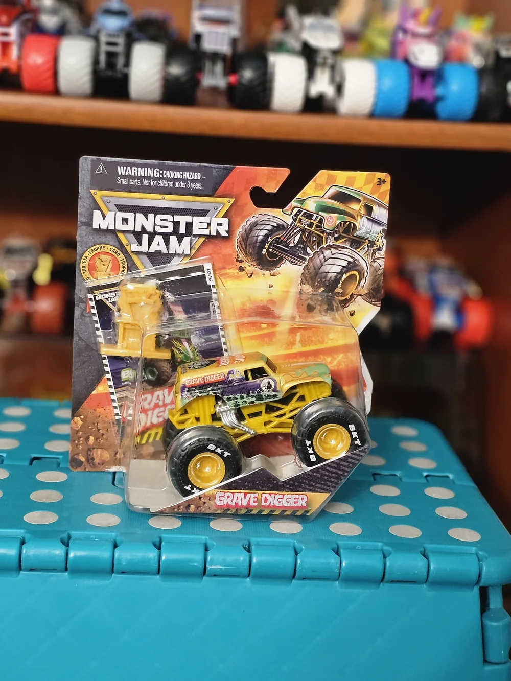 Monster Jam Grave Digger Gold World Series With Card And Tiny Trophy